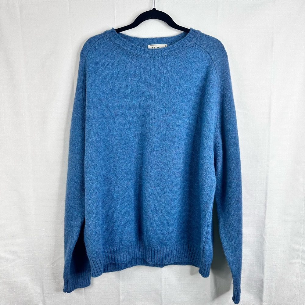Vintage LL Bean 100% wool crew neck pullover made in Scotland sweater fall